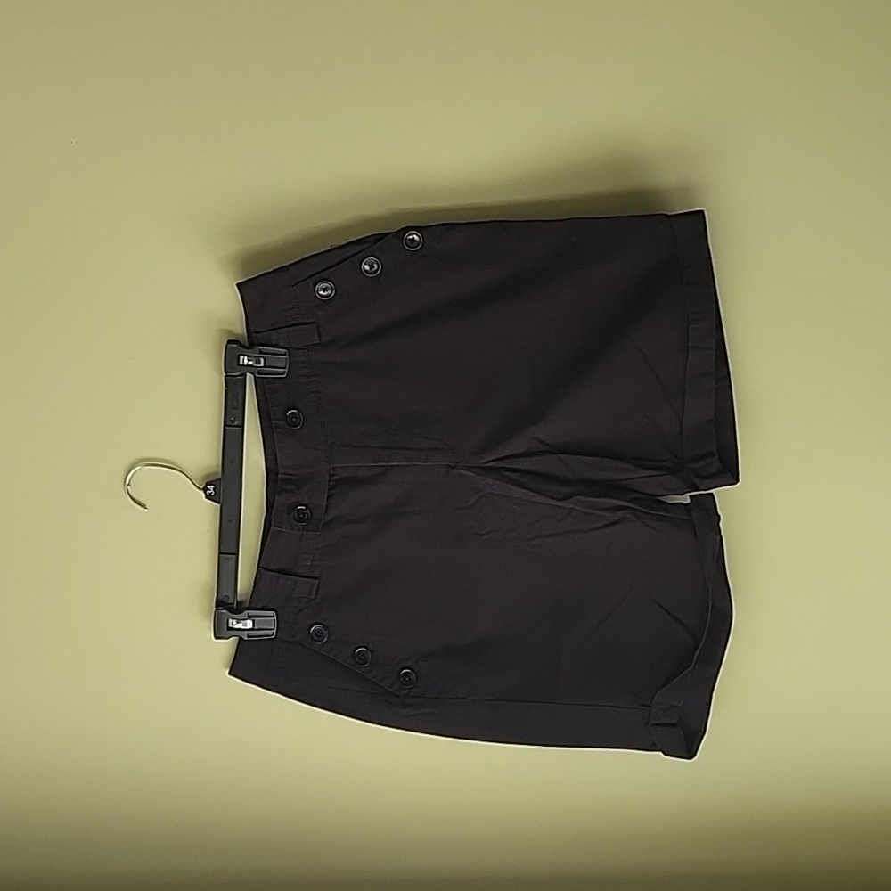 Gloria Vanderbilt black shorts sz. 12